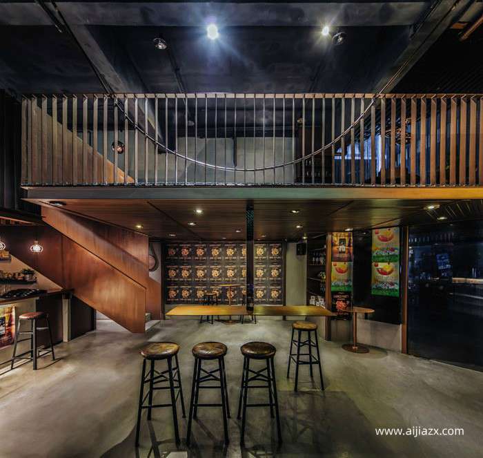 復(fù)古火鍋店設(shè)計(jì)裝修，工業(yè)風(fēng)火鍋店設(shè)計(jì)裝修