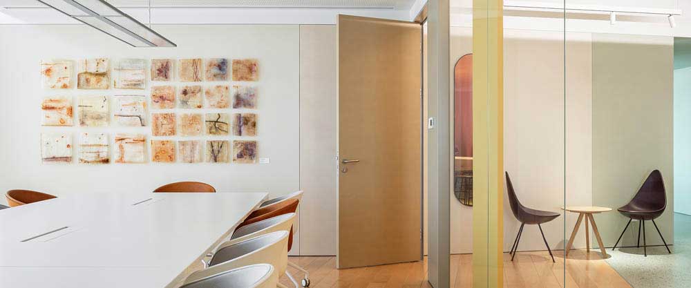 鄭州貿(mào)易辦公裝修設計效果圖