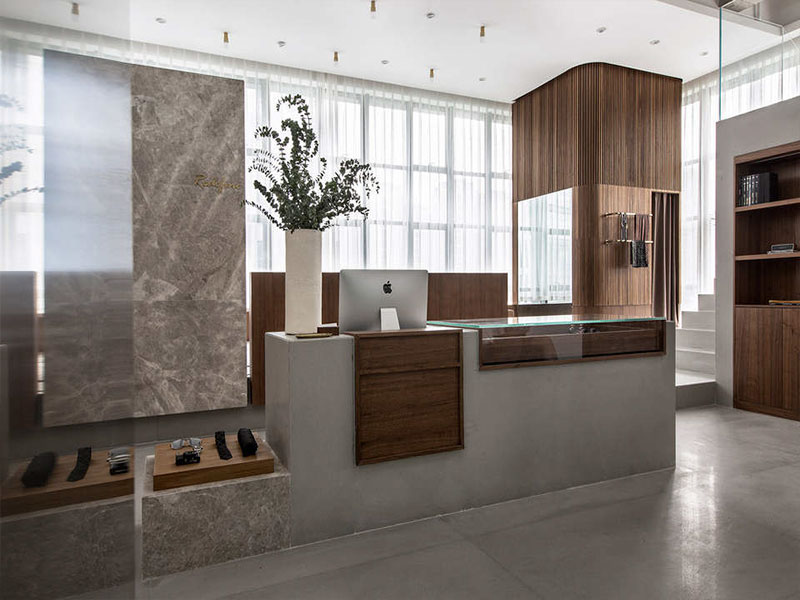 160平米西服定制店裝修設(shè)計(jì)效果圖