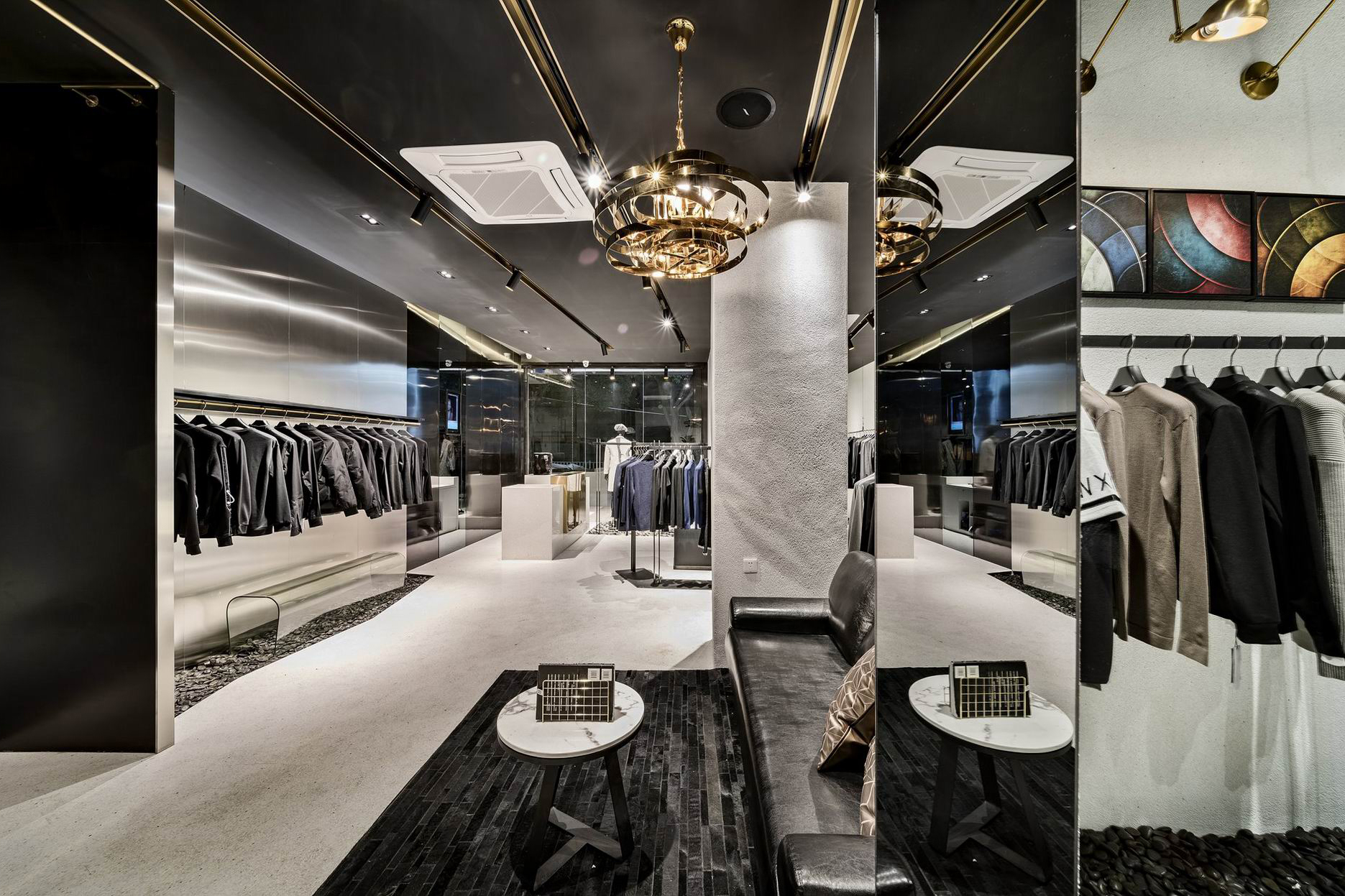 85平米男裝專(zhuān)賣(mài)店設(shè)計(jì)裝修效果圖