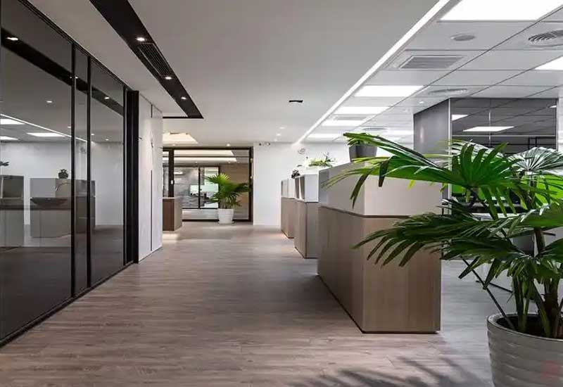 鄭州寫字樓裝修設(shè)計的照明方案:不同區(qū)域的燈光選擇