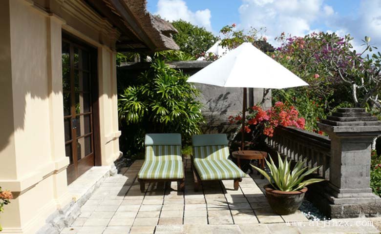 質(zhì)樸天然風(fēng)情詩(shī)意旅游景觀裝修效果圖