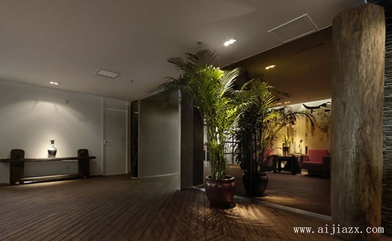 簡約質樸的中式風格辦公室接待區(qū)裝修效果圖