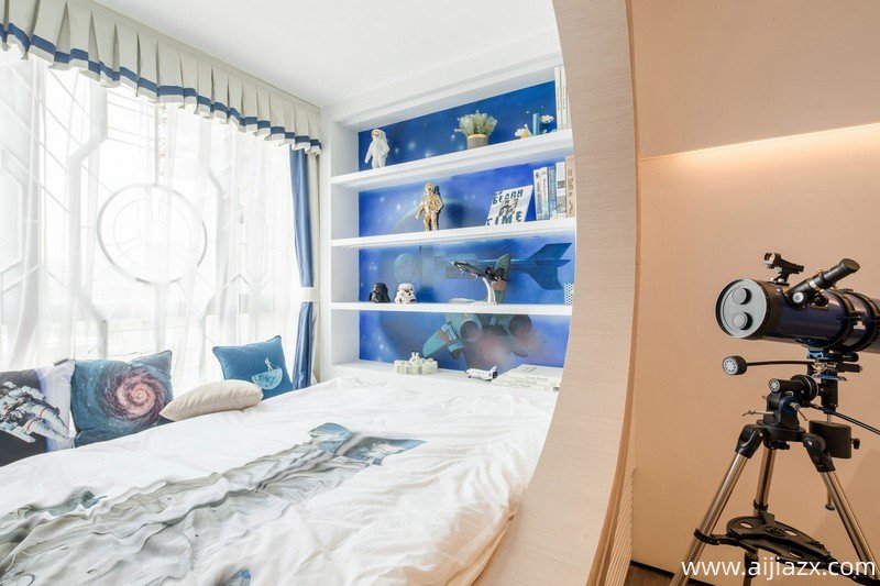 家居墻面刷漆施工時有什么方法和技巧嗎？